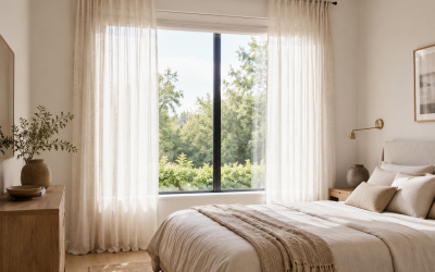 Comment habiller les fenêtres d’une chambre sans alourdir la décoration ?
